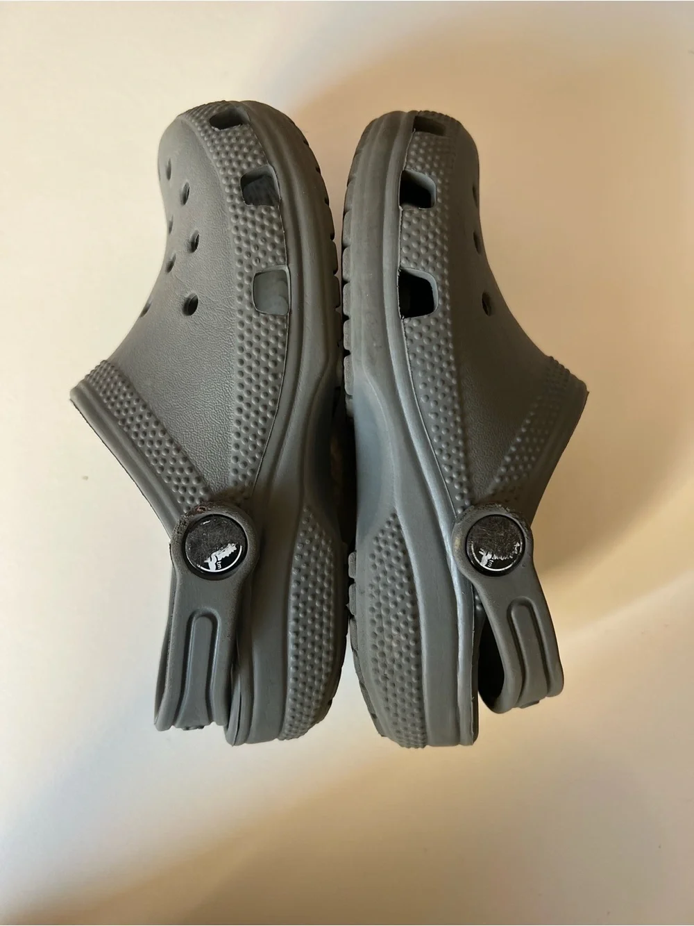 CROCS Kids Classic Clog in Gray